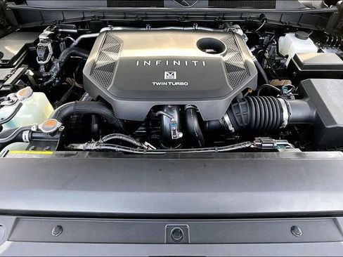 New 2026 INFINITI QX80 Luxe image 10