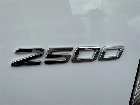 New 2025 Mercedes-Benz Sprinter 2500 image 9