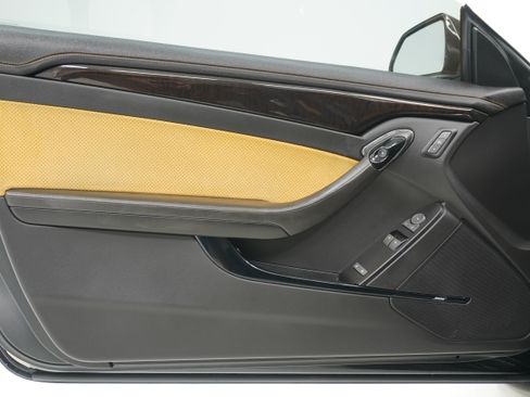 Used 2011 Cadillac CTS V RWD image 12