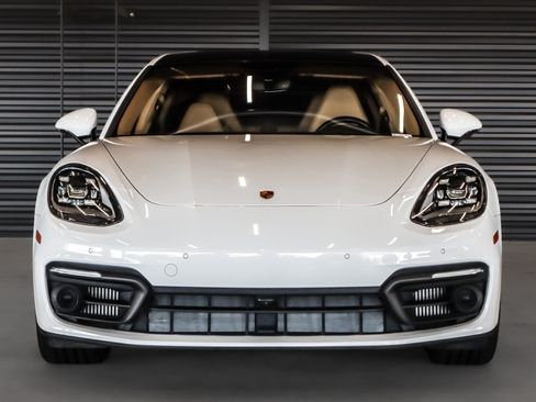 Certified 2023 Porsche Panamera 4 AWD/4WD image 8