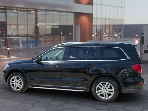 Used 2014 Mercedes-Benz GL 450 4MATIC image 7