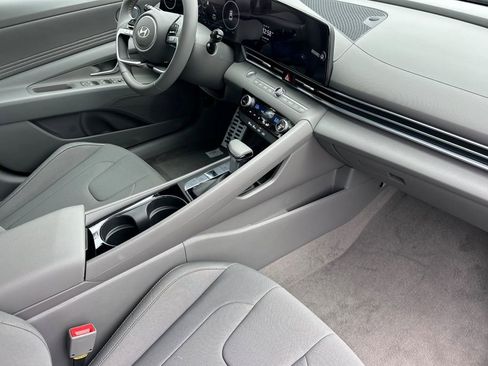 New 2026 Hyundai Elantra Sport FWD image 12