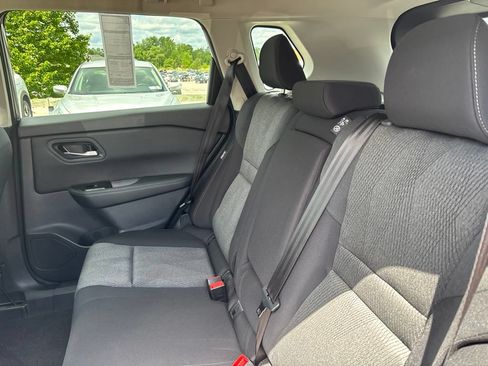 Certified 2026 Nissan Rogue SV AWD/4WD image 19