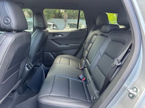 New 2026 Chevrolet Equinox LT w/ Convenience Package II FWD image 15