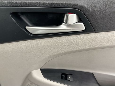 Used 2020 Hyundai Tucson SEL FWD image 29