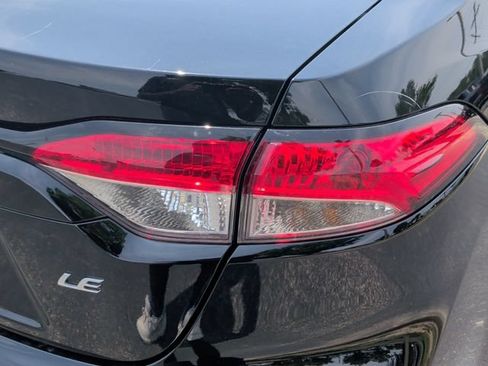 Used 2024 Toyota Corolla LE FWD image 12