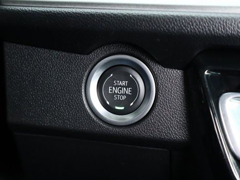 Certified 2024 Chevrolet Traverse LT w/ Enhanced Driving Package image 17