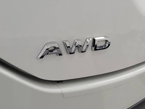 Used 2024 Honda Pilot EX-L image 8