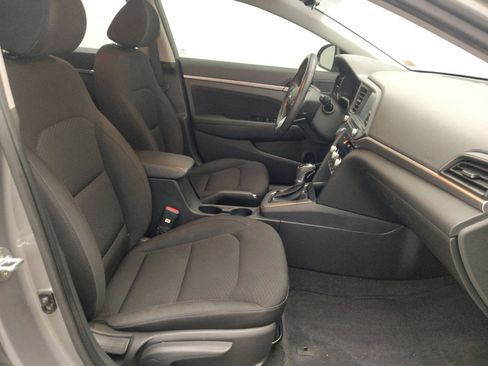 Used 2020 Hyundai Elantra Value Edition w/ Cargo Package (C1) FWD image 21