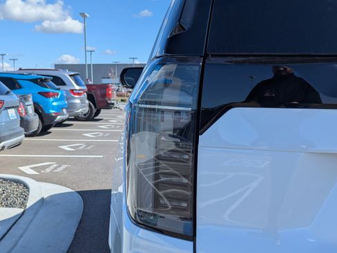 New 2026 Chevrolet Tahoe Premier image 50