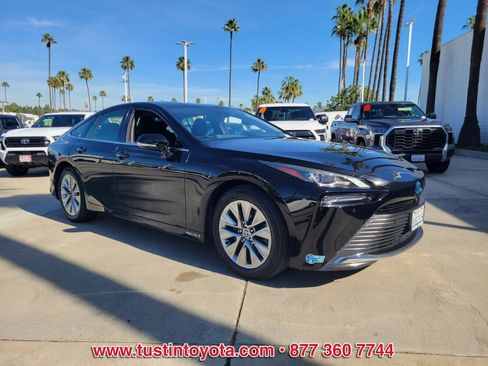 Certified 2021 Toyota Mirai XLE w/ Advanced Technology Package image 2