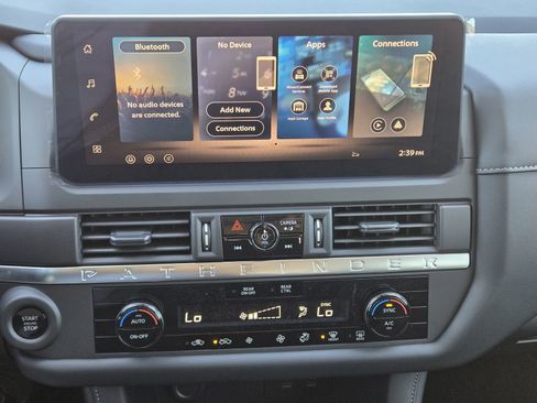 New 2026 Nissan Pathfinder S image 15