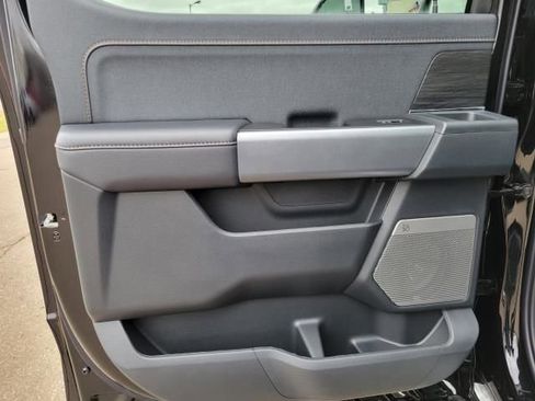 New 2025 Ford F150 Lariat w/ Equipment Group 502A High image 38