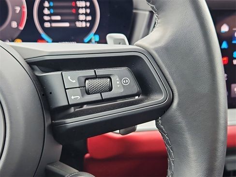 Certified 2024 Porsche Cayenne S image 31