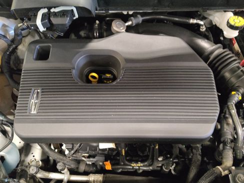 Used 2021 Lincoln Nautilus Reserve FWD image 30