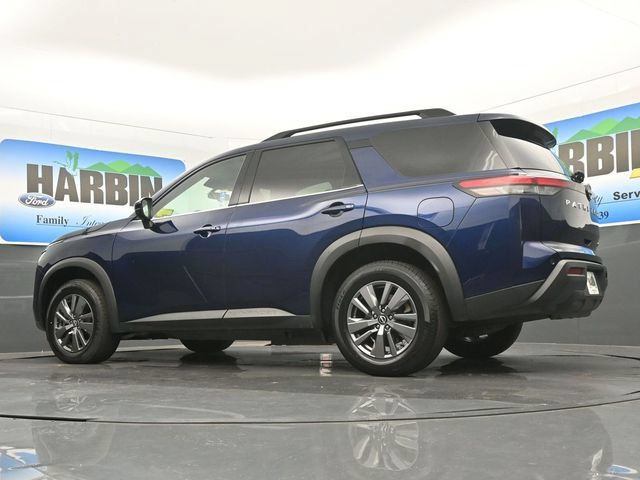 Used 2024 Nissan Pathfinder SV FWD image 20