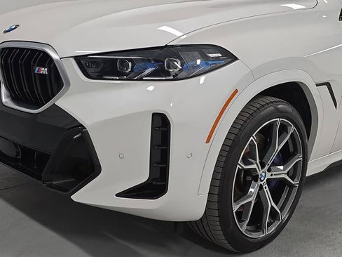 Used 2026 BMW X6 M60i w/ Dynamic Handling Package AWD/4WD image 11