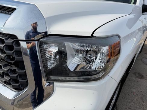 Used 2019 Toyota Tundra SR5 w/ SR5 Upgrade Package image 60