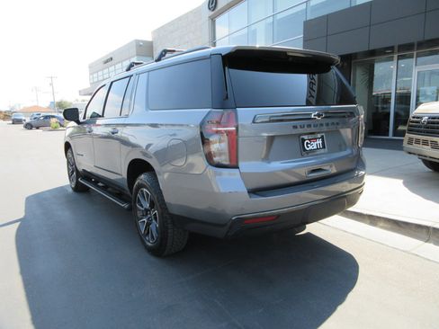 Used 2021 Chevrolet Suburban Z71 AWD/4WD image 8