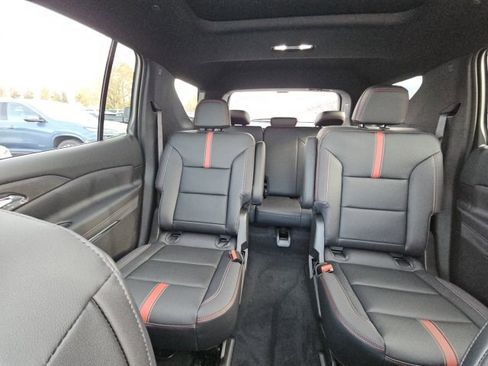 New 2026 Chevrolet Traverse RS image 36