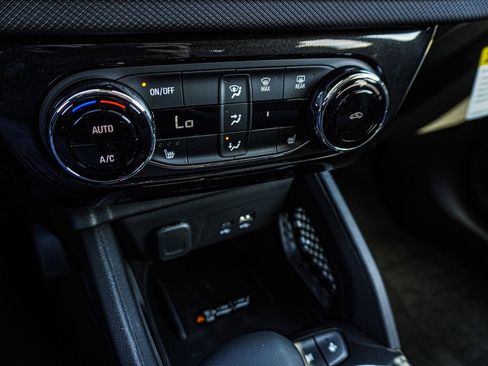 New 2026 Chevrolet TrailBlazer LT w/ Convenience Package image 39