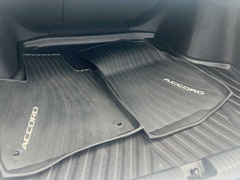 Used 2023 Honda Accord Sport image 18
