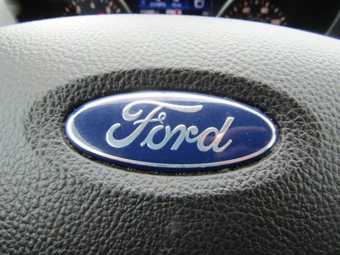 Used 2017 Ford Escape S FWD image 29