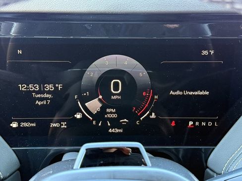 New 2026 GMC Yukon Elevation w/ Elevation Premium Package AWD/4WD image 24