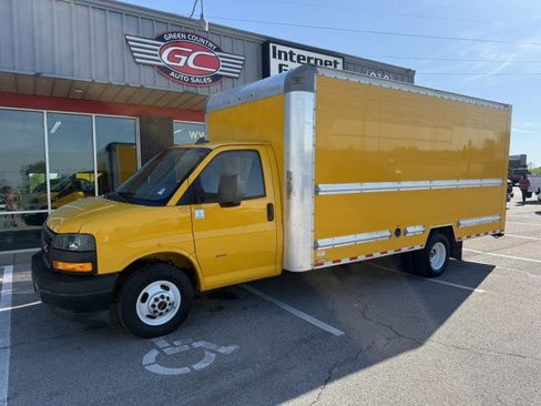 Used 2022 GMC Savana 3500 Extended w/ Power Convenience Package image 1