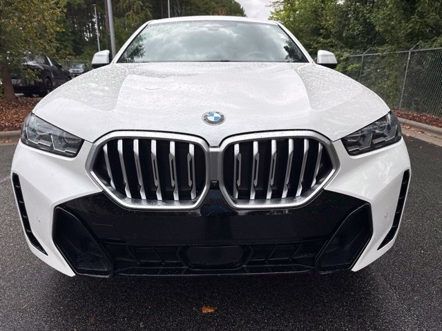 Used 2024 BMW X6 xDrive40i w/ Premium Package AWD/4WD image 2