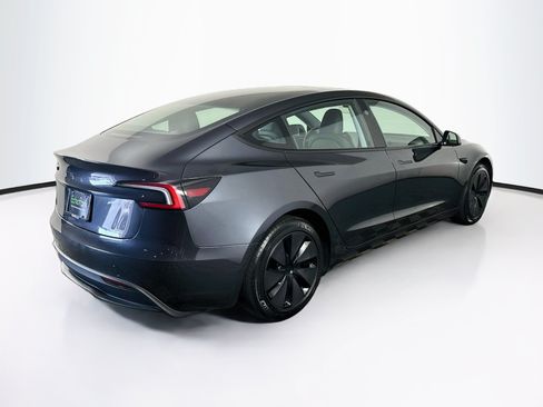 Used 2025 Tesla Model 3 Long Range RWD image 9