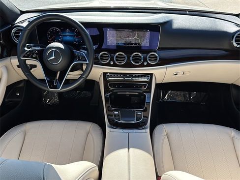 Certified 2022 Mercedes-Benz E 350 4MATIC Sedan image 10