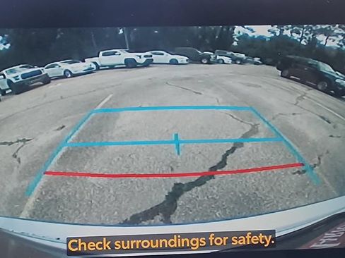 Certified 2025 Toyota Highlander XLE AWD/4WD image 14