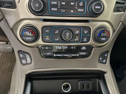 Used 2018 GMC Yukon Denali w/ Denali Ultimate Package image 23