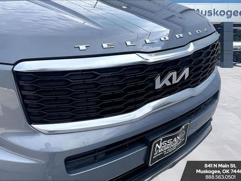 Used 2022 Kia Telluride S AWD/4WD image 30