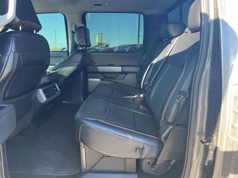 Used 2025 Ford F350 Lariat w/ Lariat Ultimate Package image 9