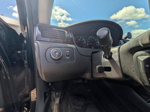 Used 2012 Chevrolet Impala LTZ FWD image 34