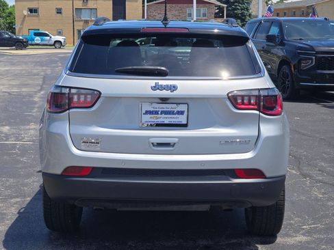 Used 2025 Jeep Compass Limited AWD/4WD image 13