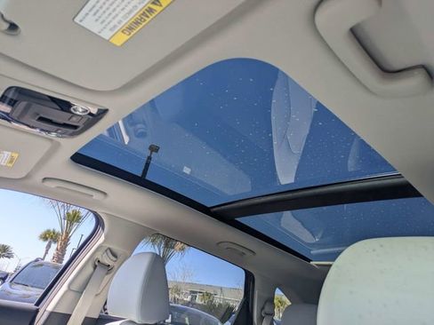 New 2026 Kia Sorento EX w/ EX Premium Package image 19