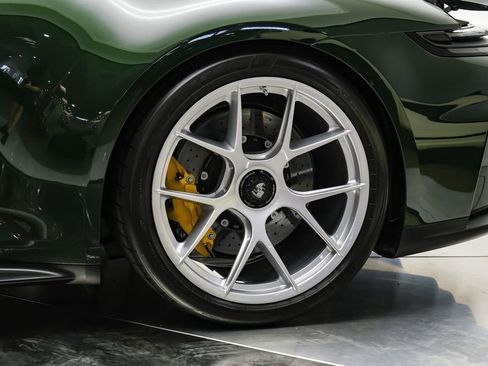 Used 2026 Porsche 911 GT3 RWD image 54