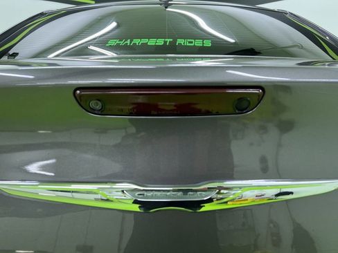 Used 2018 Chrysler 300 S w/ 300S Premium Group RWD image 11
