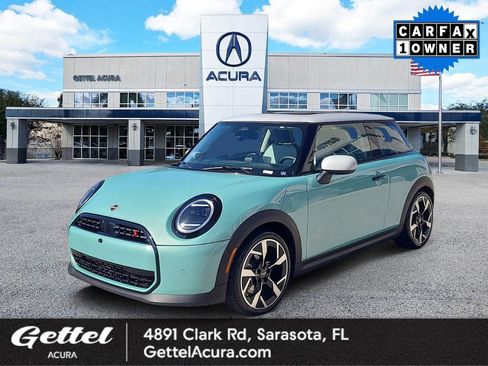 Used 2025 MINI Cooper S image 1