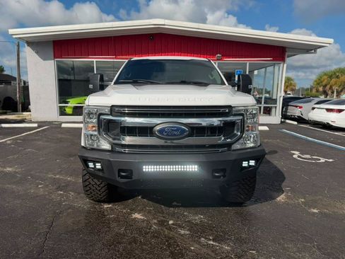 Used 2021 Ford F250 XLT AWD/4WD image 2