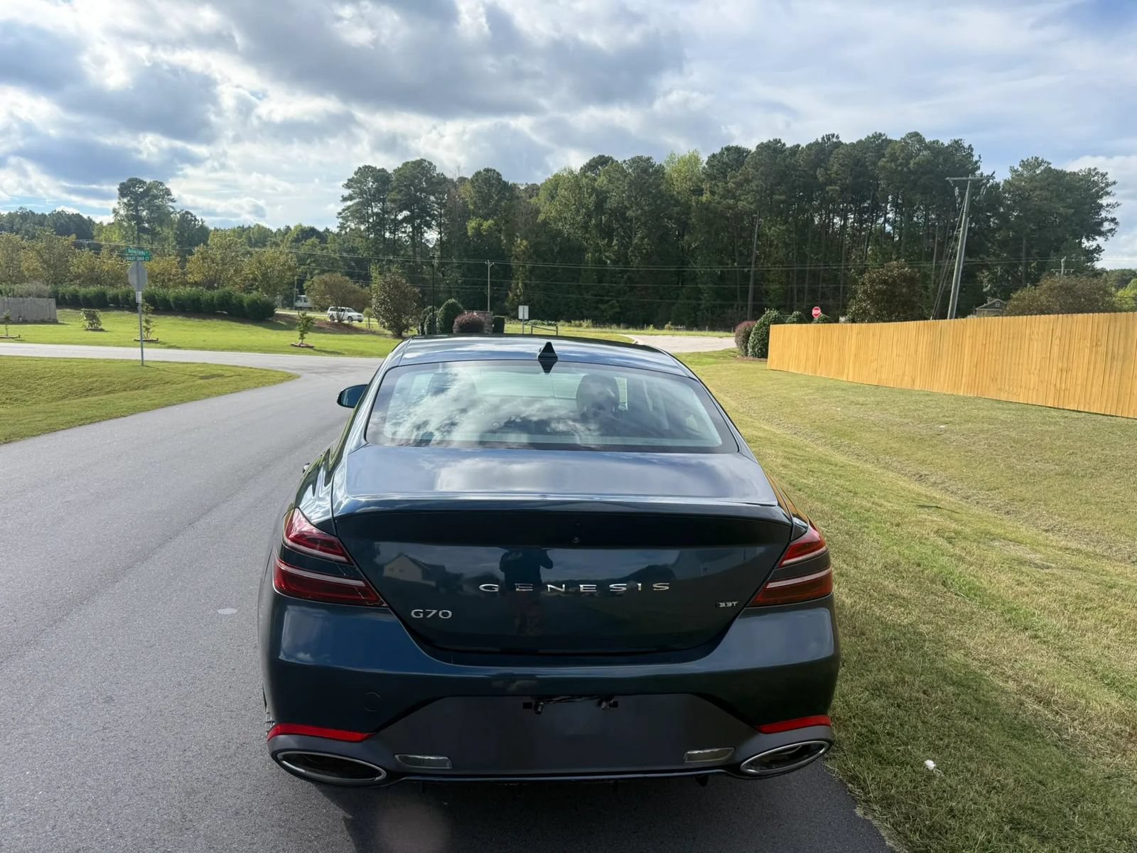 Used 2022 Genesis G70 3.3T RWD image 29
