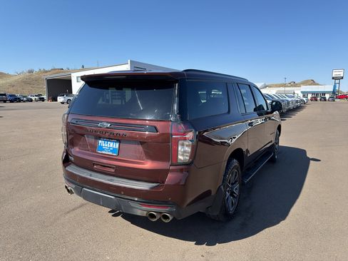 Used 2023 Chevrolet Suburban Z71 w/ Off-Road Capability Package AWD/4WD image 9