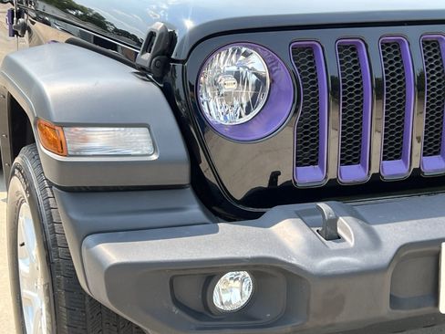 Used 2023 Jeep Wrangler Unlimited Sport AWD/4WD image 13