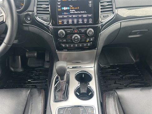 Used 2019 Jeep Grand Cherokee Trailhawk w/ Trailhawk Luxury Group image 11