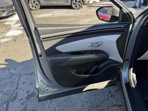 Used 2023 Hyundai Tucson Limited image 15