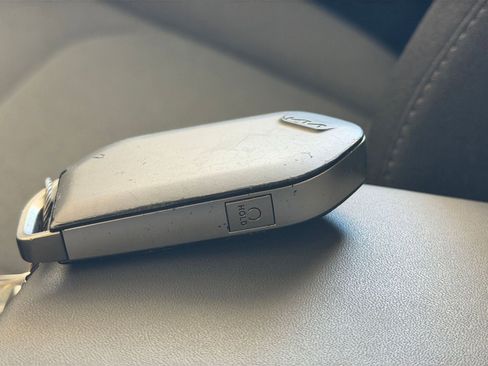 Used 2025 Kia K4 FWD image 23