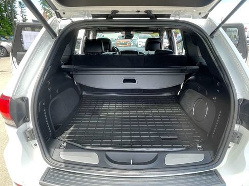 Used 2019 Jeep Grand Cherokee High Altitude AWD/4WD image 25